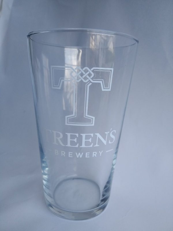 Conique pint glass